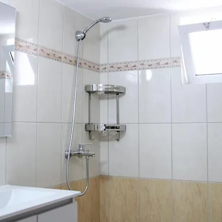 Penthouse 1-bedroom Open Layout * פוגרדץ