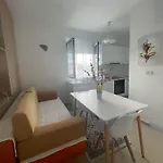 Penthouse 1-bedroom Open Layout *