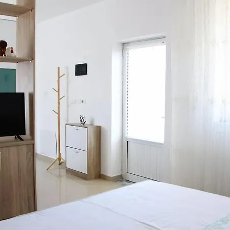 Apartamento Penthouse 1-bedroom Open Layout *